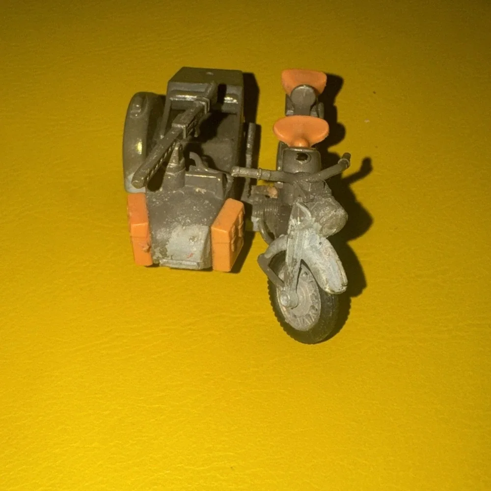 Vintage Britains Ltd Die-Cast German BMW Motorcycle w/sidecar War READ